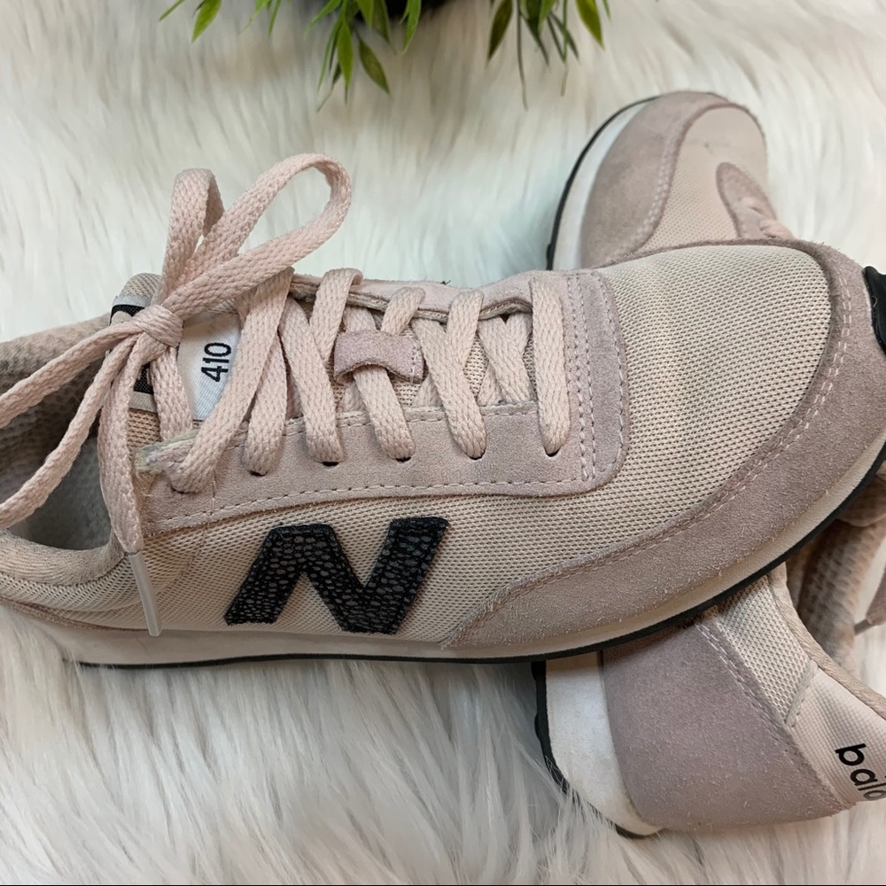 Pink New Balance 410 Sneakers size 8 - Picture 7 of 9